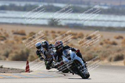 media/Dec-18-2022-SoCal Trackdays (Sun) [[8099a50955]]/Turn 7 Backside (1125am)/